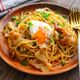 豚バラでガッツリ！甘辛温玉パスタ【食べ盛りも満足！】