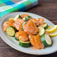 【鶏肉とズッキーニのオーロラ炒め】ご飯がすすむ！コク旨ソース