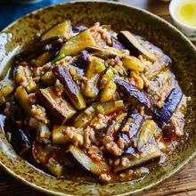 【簡単おうち中華】我が家自慢の麻婆茄子♪ご飯が進む定番おかず