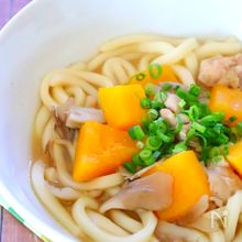 年末でバタバタの日に！パパッと作れる「煮込みうどん」