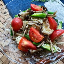 柚子胡椒でさっぱり♪♪トマトとオクラとしめじのぶっかけ素麺