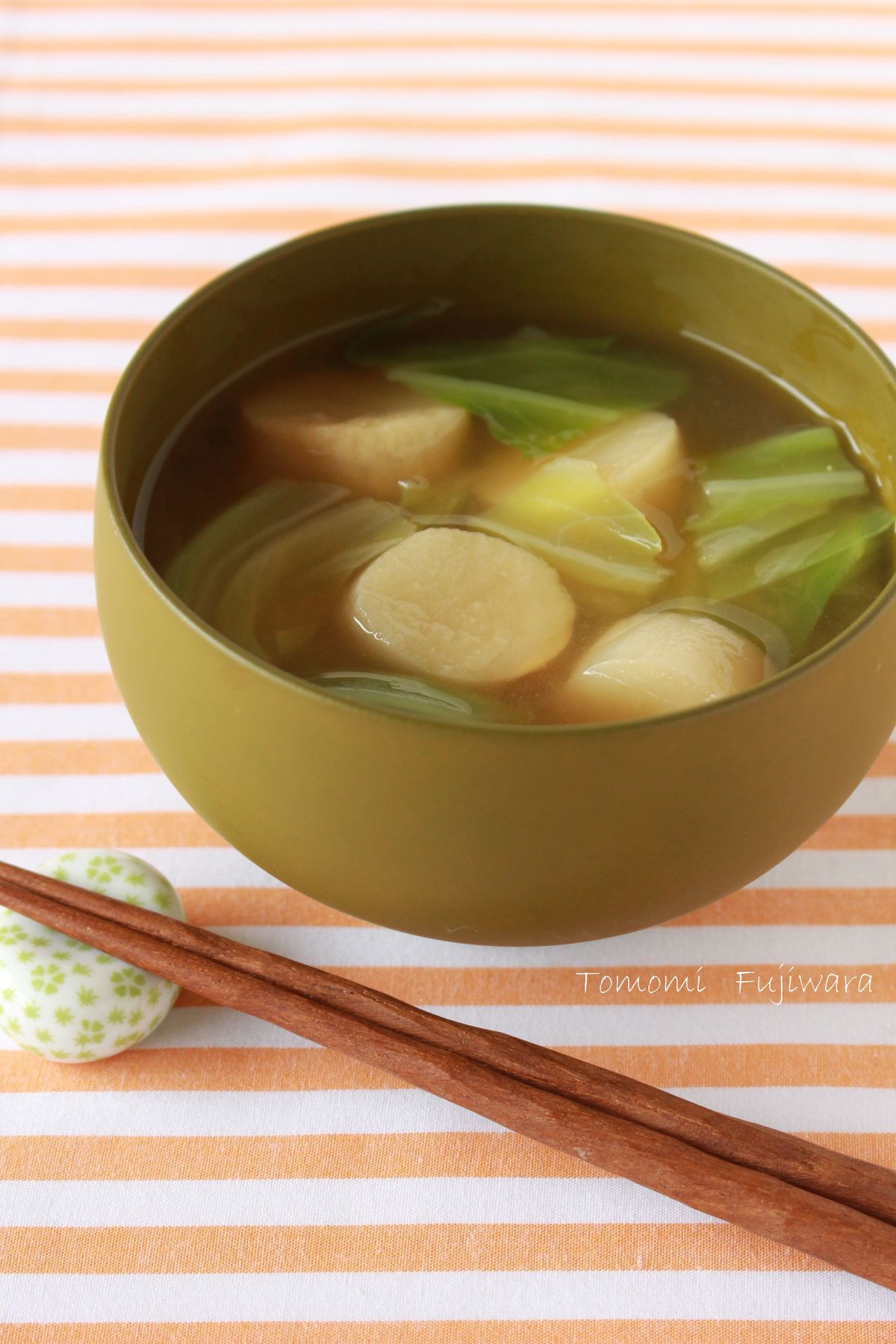 麩とキャベツのみそ汁 | レシピサイトNadia