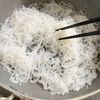 【中華風レシピ】新じゃがと平茸のオイスター炒めの工程2