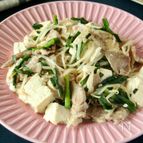チャンプルー風！豚にらとうふ炒め