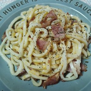 M＊Pの作ってみた!投稿(簡単なのにめちゃくちゃ美味しいカルボナーラうどん)