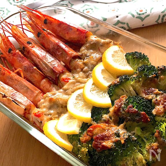 簡単なのに豪華♡有頭えびのアンチョビガーリックマヨ焼き