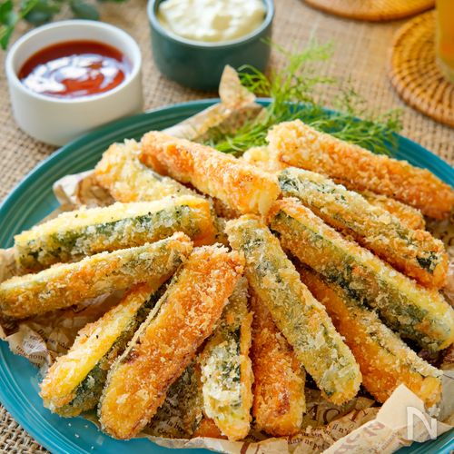 【フライドズッキーニ】サクサクほくほく♪2種のソースも美味！