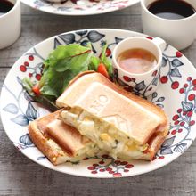 はんぺんタルタルホットサンド