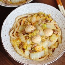 【豚そぼろ白菜のあんかけうどん】ずるっと豪快に食べたい一皿
