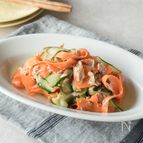 【一瞬で完成！】にんじんときゅうりのひらひらサラダ