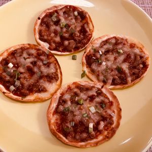 puricoの作ってみた!投稿(この組み合わせクセになる！餃子の皮で簡単「パリパリ納豆ピザ」)