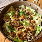 ワンパン10分！【豚こま肉×キャベツ旨ダレ炒め】ご飯すすむ♩