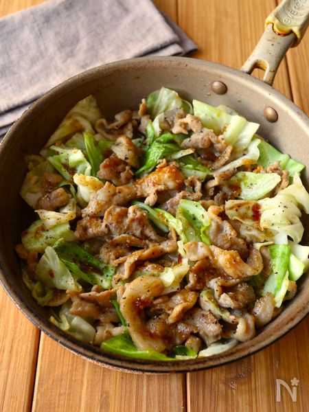 ワンパン10分！【豚こま肉×キャベツ旨ダレ炒め】ご飯すすむ♩