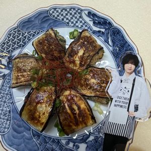 それぞれの作ってみた!投稿(【とろ旨ナス餃子】ひと口目で旨み爆発…！)