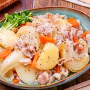 【新たまと新じゃがの塩煮込み】ほくほく♡とろとろ♡春おかず♬