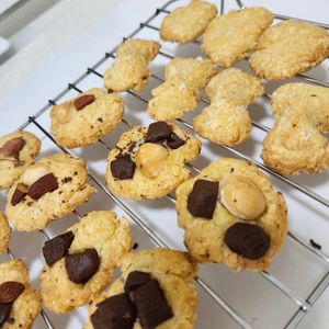 1371177の作ってみた!投稿(きっと材料家にあると思う！なかったらごめんのノンバタクッキー)