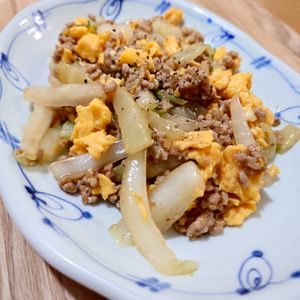 まーさんの作ってみた!投稿(ひき肉とたっぷりきゃべつの卵炒め)