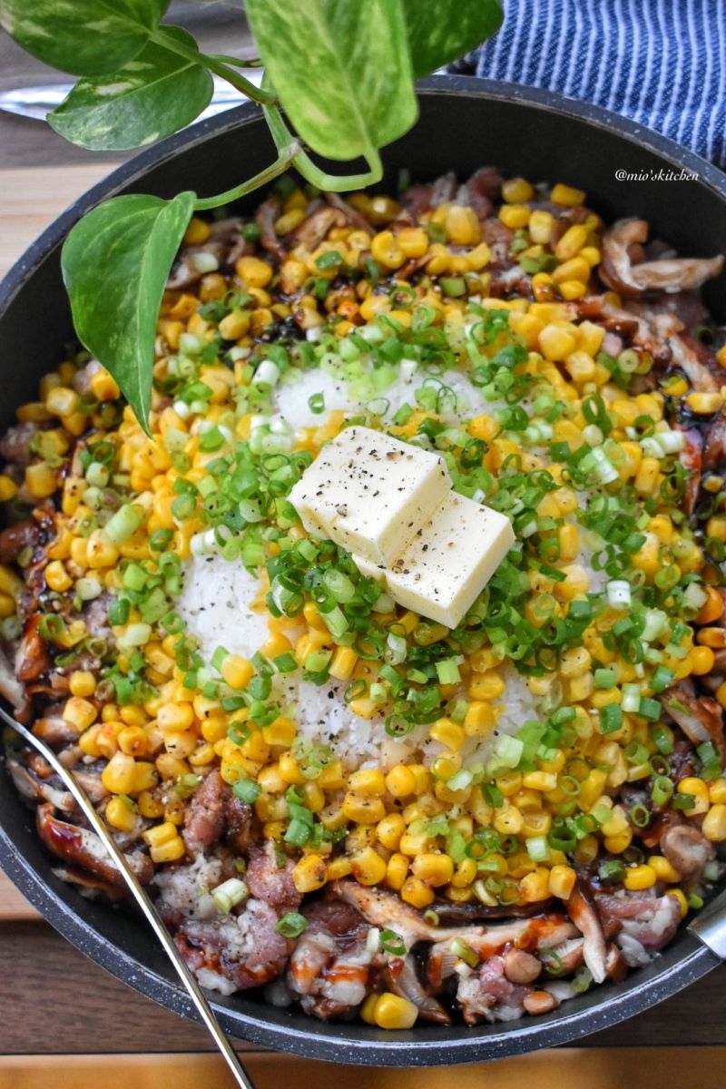 牛肉のペッパーコーンソースとポテトソテーのレシピ