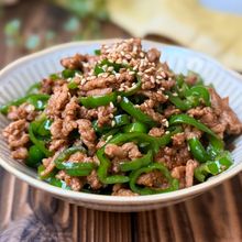 【ピーマンの甘辛そぼろ】ご飯のお供に！