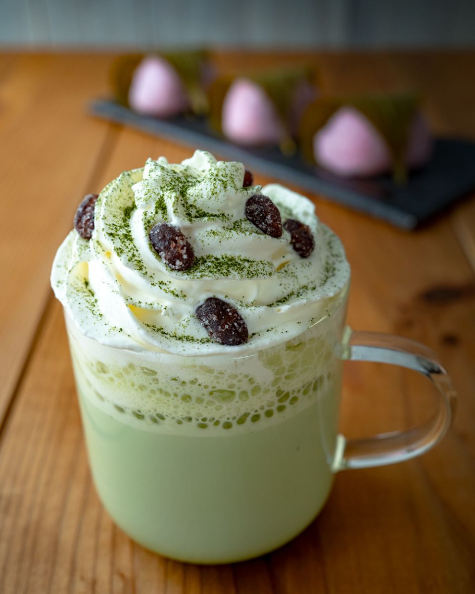ほのかな甘みが絶品♡小豆抹茶ラテ | レシピサイトNadia