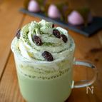 ほのかな甘みが絶品♡小豆抹茶ラテ