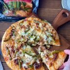 カナダビーフ牛カルビとにんにくの芽炒めピザ