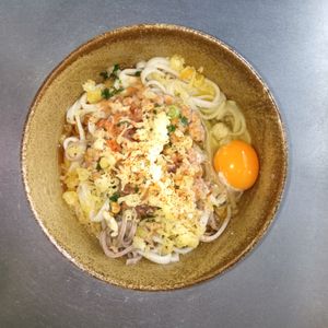 のんちゃんの作ってみた!投稿(あったかつゆだくで食べる！月見納豆のぶっかけ蕎麦)