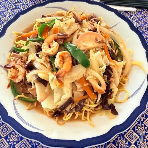 <郷土料理>太麺の長崎皿うどん