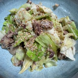 ゆっこの作ってみた!投稿(包丁不要！5分で【キャベツとさばの旨だれ和え】さば缶で簡単◎)