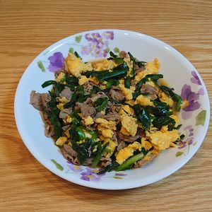 さおりんの作ってみた!投稿(【豚にらたま】味付け黄金比で食欲そそるスタミナおかず！)