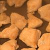 鶏肉とアボカドのスイチリディルマヨ和えの工程3