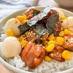 【火を使わず5分】焼き鳥缶とコーンの甘辛うずら丼