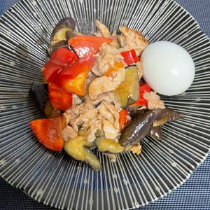 usaの作ってみた!投稿(【豚こまと茄子のこってり味噌炒め】味噌×オイスターで絶品♡)