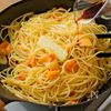【ほやのペペロンチーノ】やみつきガーリックバター醤油味の工程5
