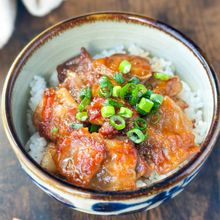 ごはんすすむ甘辛ダレ!【豚バラ丼】