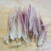 ミョウガとスプラウトのオニオンスライスの工程1