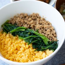 『基本の３色そぼろご飯【鶏・卵・ほうれん草】』＃お弁当