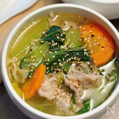 【豚肉とチンゲンサイのあっさりスープ】献立にあるとうれしい♡