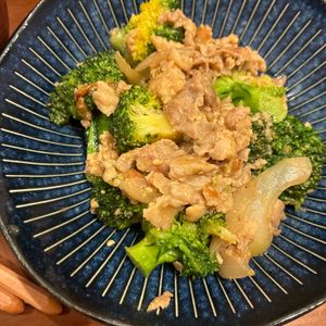 1169387の作ってみた!投稿(豚こまとブロッコリーのスタミナ味噌ポン炒め)