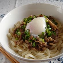 冷やし肉うどん。