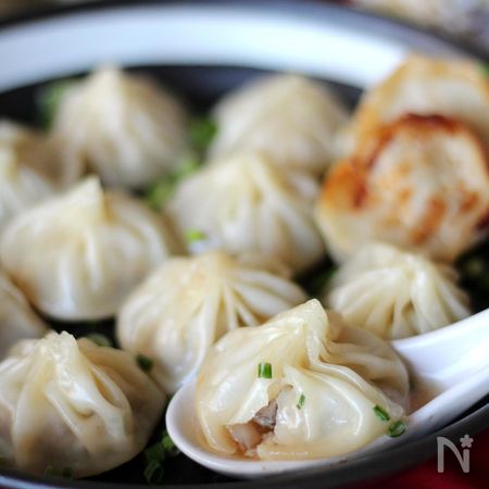 餃子の皮でつくる焼き小籠包 By 野島ゆきえ レシピサイト Nadia ナディア プロの料理家のおいしいレシピ