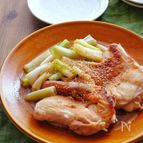 じゅんわり味染み！長ねぎと鶏肉の白だし煮
