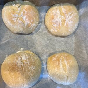 yukaの作ってみた!投稿(塩・砂糖不要！発酵なし！びっくりふわふわパン)