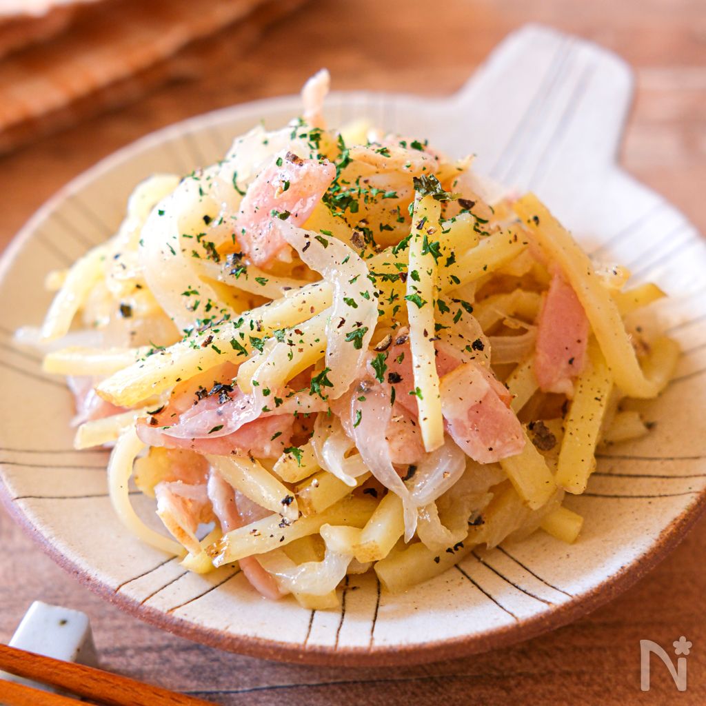 【新じゃがたまサラダ】レンジで簡単！うま塩ごま油♪ | レシピサイトNadia