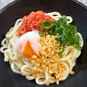 楽ラク手抜キッチン🐶🐾の作ってみた!投稿(【レンジだけで♡】大葉香る！明太温玉うどん)