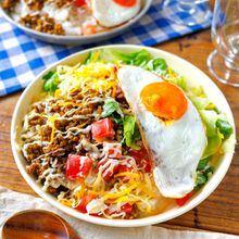 【ワンパン速攻10分】ひき肉とたっぷり野菜の簡単タコライス☆