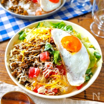 【ワンパン速攻10分】ひき肉とたっぷり野菜の簡単タコライス☆