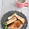 カフェ風!トマトとチーズのフライパンホットサンド
