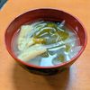 ゆきまる🐬🫧の作ってみた!投稿(『玉ねぎと油揚げとわかめのお味噌汁』)