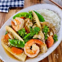 【春野菜の和風あんかけ丼】ほっこりやさしい味わい